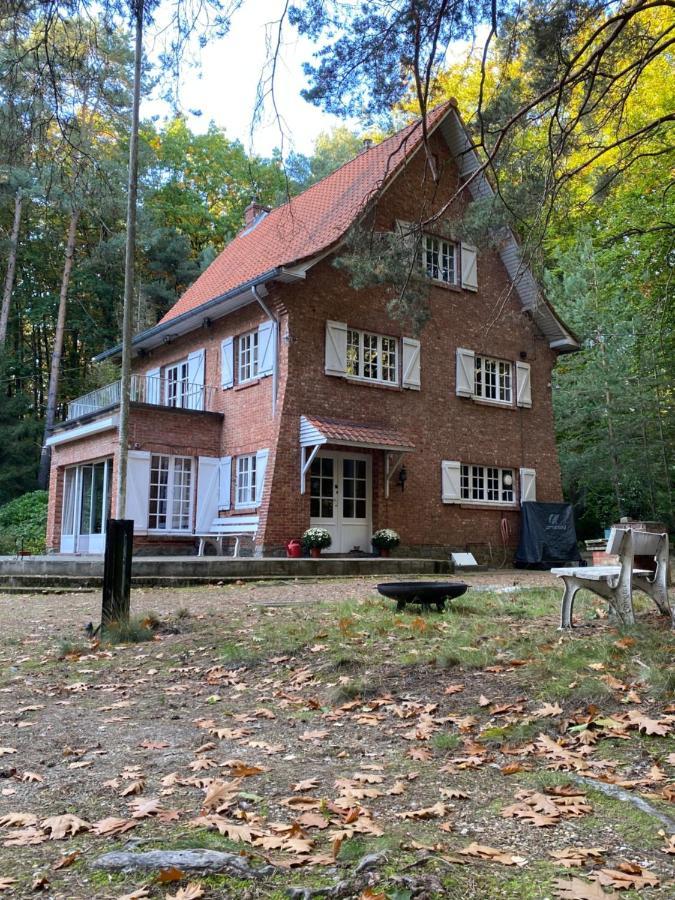 Les Barolins Villa Rotselaar Exteriör bild